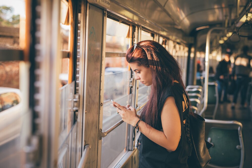 Katowice inwestują w ekologię: 15 nowych autobusów gazowych na miejskich drogach