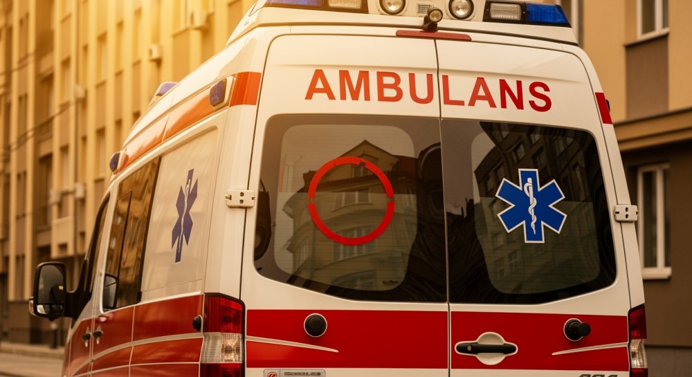 Syn zaatakował ratownika medycznego, gdy odmówiono przewiezienia matki do szpitala