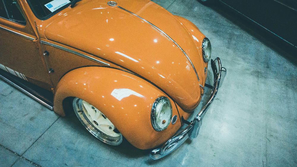 Od Nikiszowca po Spodek – jak Katowiczanie dbają o połysk swoich samochodów? Dlaczego kierowcy w Katowicach decydują się na powłokę ceramiczną?